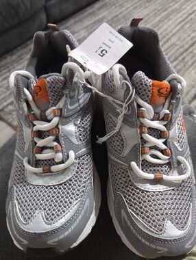 Champion Gainell Gray Mesh Athletic Sneakers, Size Boys 5.5, New